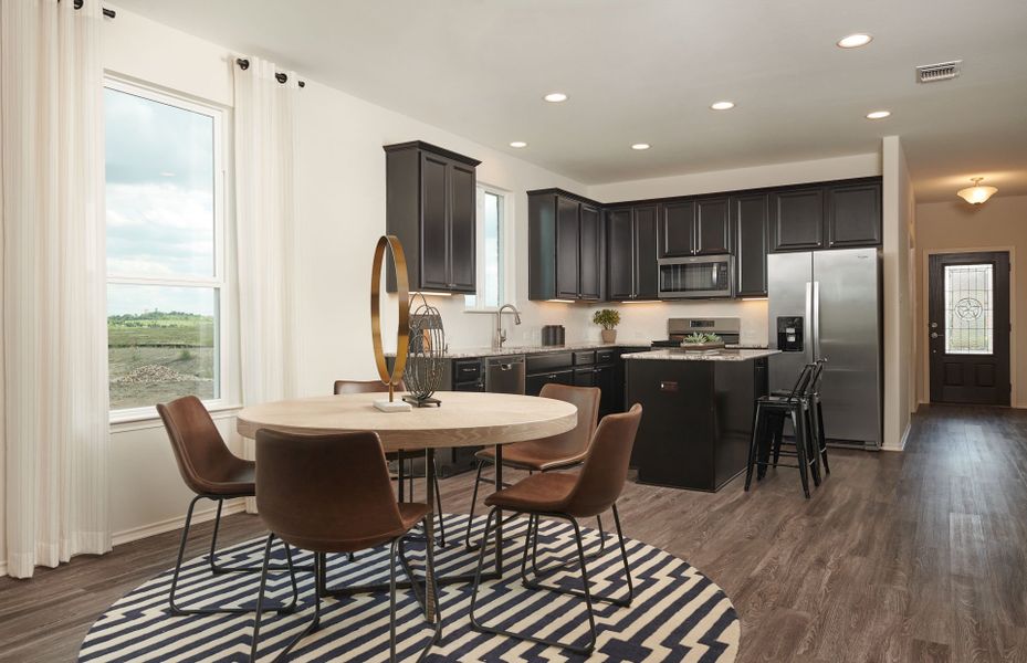 Representative furnished interior of a home built from the Hewitt by Centex in Pinara Pines, Conroe (Image 8). Representative furnished interior of a home built from the Hewitt by Centex in Pinara Pines, Conroe (Image 8).