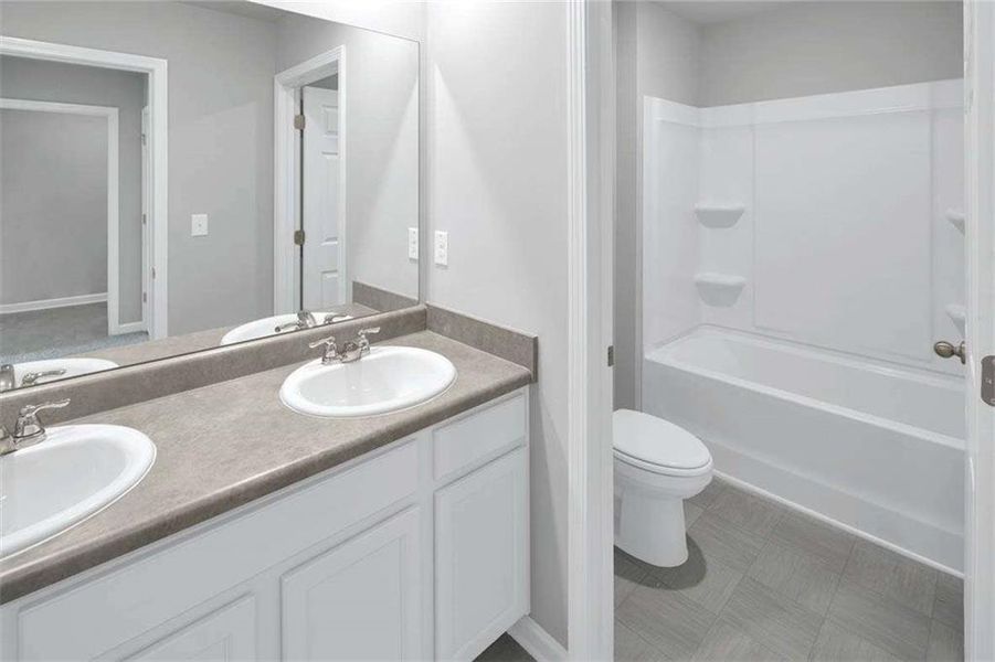 Furnished interior view inside a new home in Poplar Preserve, Newnan (Image 5). Furnished interior view inside a new home in Poplar Preserve, Newnan (Image 5).