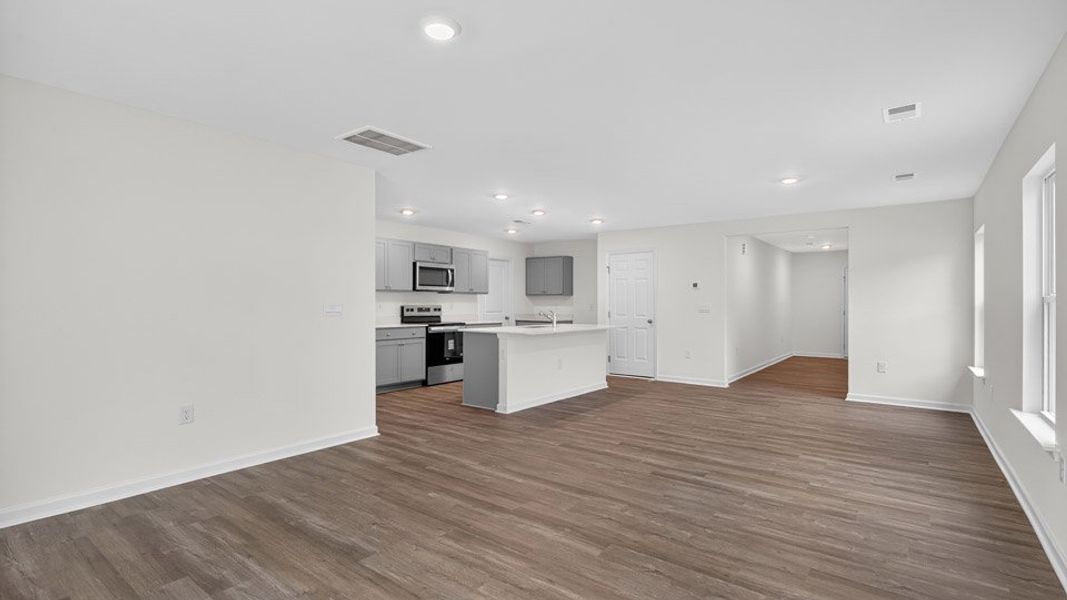Spacious, unfurnished interior of a new home in Laurel Oaks, Sanford (Image 17). Spacious, unfurnished interior of a new home in Laurel Oaks, Sanford (Image 17).