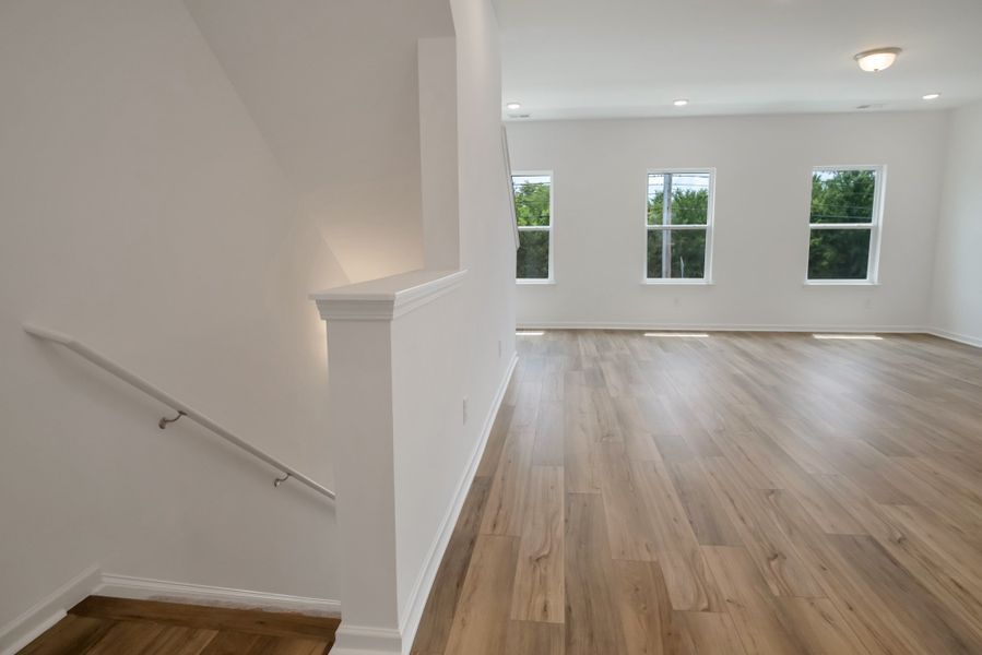 Spacious, unfurnished interior of a new home in Sweetbriar Place, Lebanon (Image 16). Spacious, unfurnished interior of a new home in Sweetbriar Place, Lebanon (Image 16).