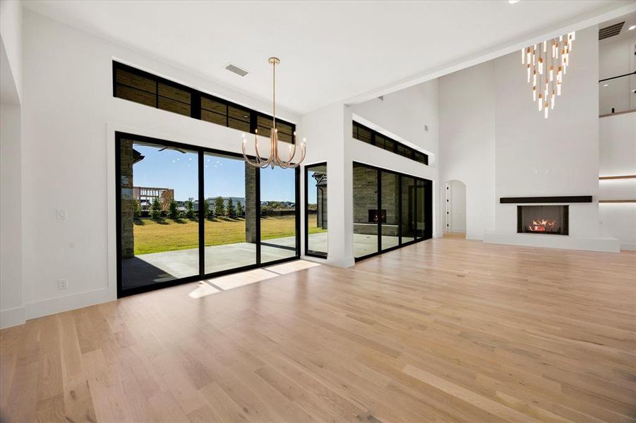 Spacious, unfurnished interior of a new home in , Heath (Image 30).