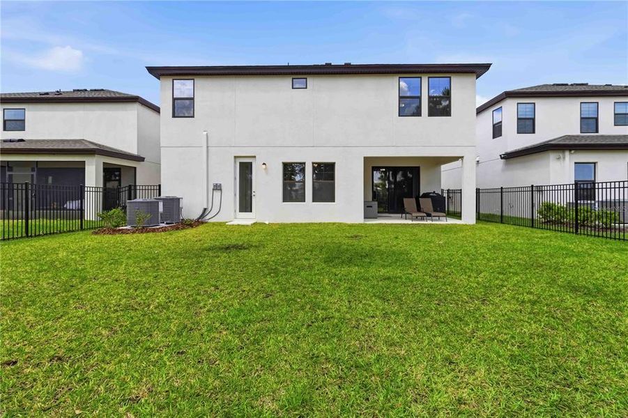 Exterior details and patio area of a home in Hawkstone, Lithia (Image 23). Exterior details and patio area of a home in Hawkstone, Lithia (Image 23).