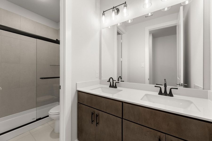 Furnished interior view inside a new home in Inspiration Collection 60 at Painted Tree, McKinney (Image 10). Furnished interior view inside a new home in Inspiration Collection 60 at Painted Tree, McKinney (Image 10).