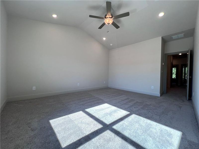 Spacious, unfurnished interior of a new home in , Norcross (Image 36).