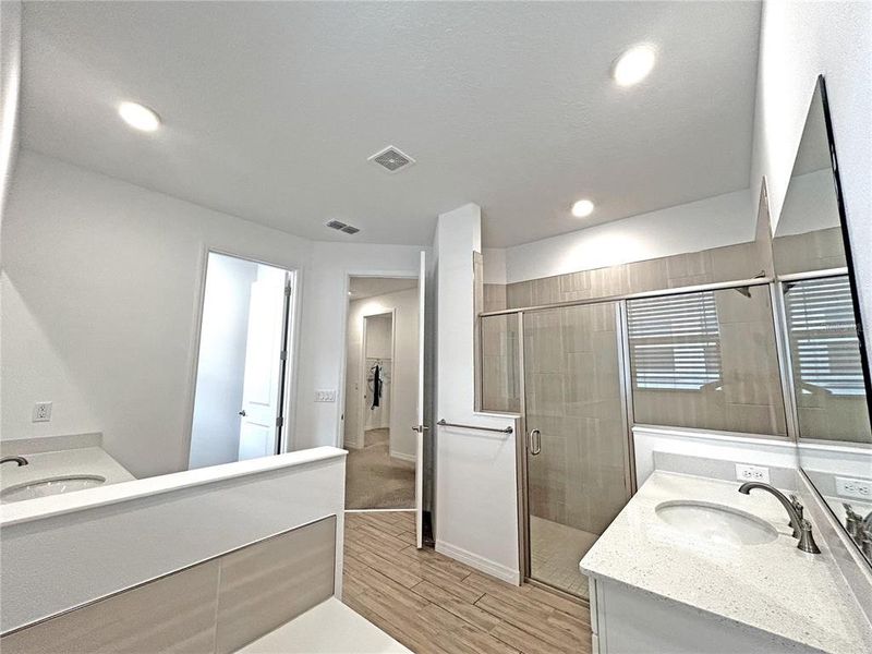 Furnished interior view inside a new home in Calesa Township, Ocala (Image 5).