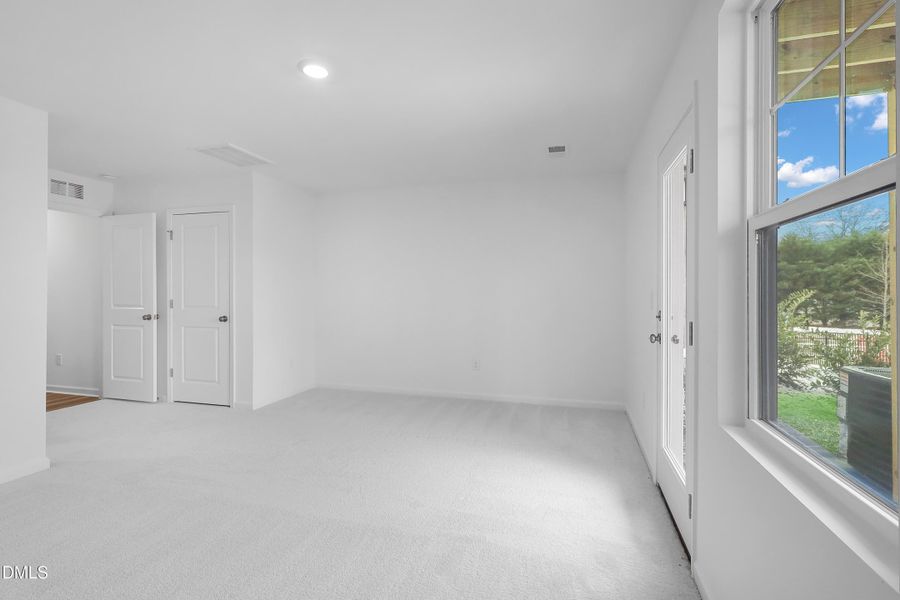 SUN_ElmGrove_Pic_Wyatt_Bed3_1of4 SUN_ElmGrove_Pic_Wyatt_Bed3_1of4