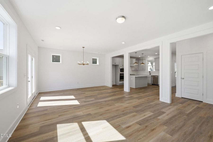 017_WFP-2874 Dining Room_2 - Medium