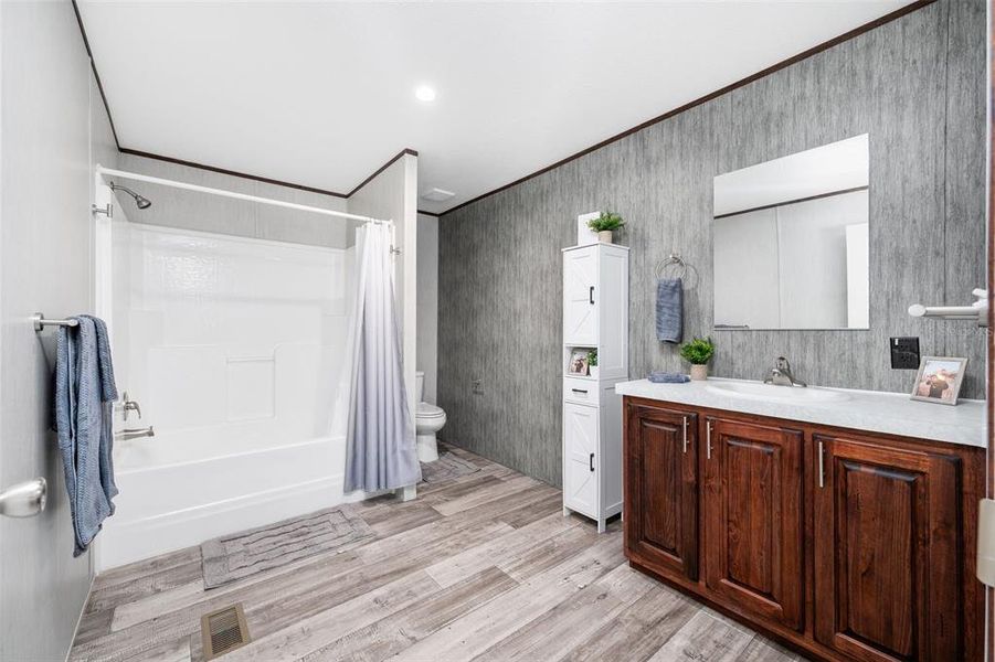 Furnished interior view inside a new home in , Bronson (Image 10).