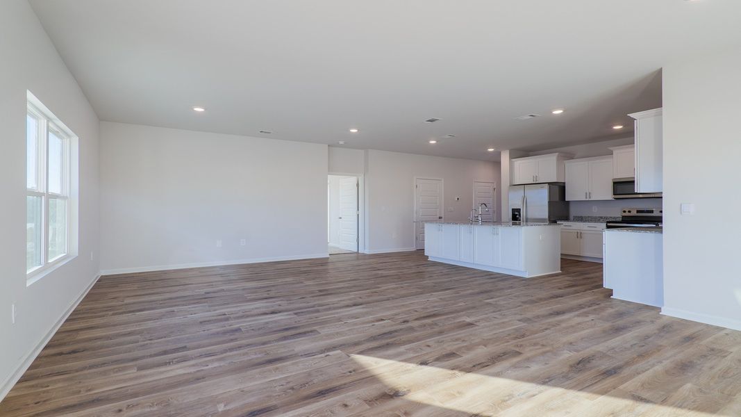 Spacious, unfurnished interior of a new home in Greystone, Crawfordville (Image 18). Spacious, unfurnished interior of a new home in Greystone, Crawfordville (Image 18).