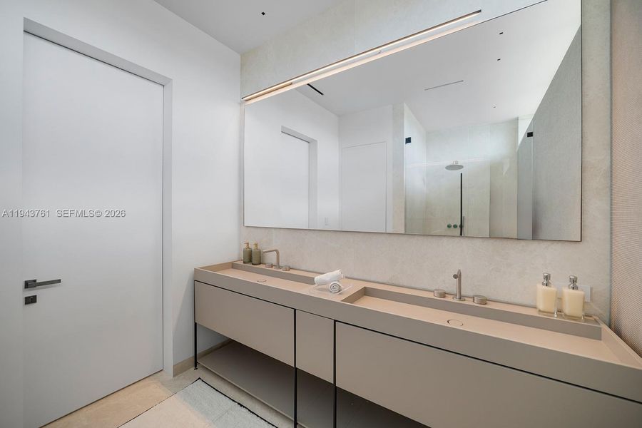 Furnished interior view inside a new home in , Miami Beach (Image 40).