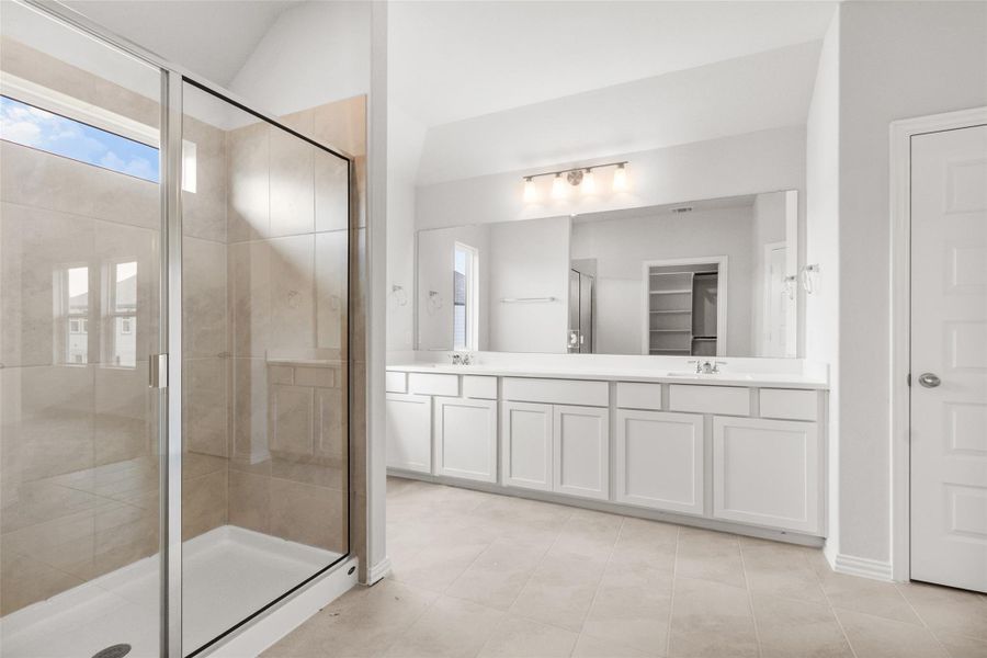 Furnished interior view inside a new home in Park at Eldridge, Sugar Land (Image 13). Furnished interior view inside a new home in Park at Eldridge, Sugar Land (Image 13).