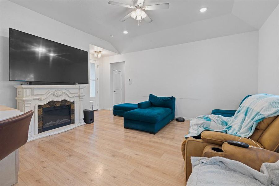 Furnished interior view inside a new home in , Cleburne (Image 16). Furnished interior view inside a new home in , Cleburne (Image 16).