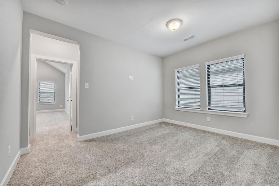 Spacious, unfurnished interior of a new home in , Richmond (Image 21).