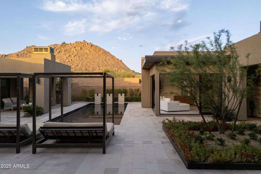 55-DJI_20250530190746_0434_D