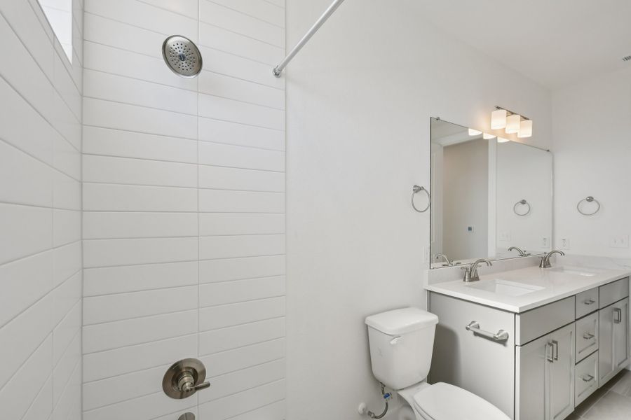 Furnished interior view inside a new home in Foxfield, Austin (Image 7).