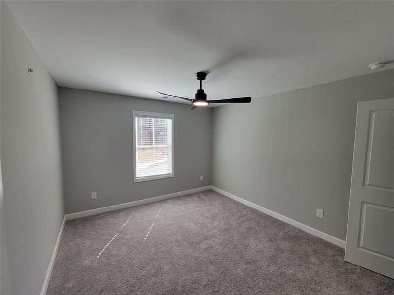 Spacious, unfurnished interior of a new home in Bluffs at Bells Ferry, Marietta (Image 17).