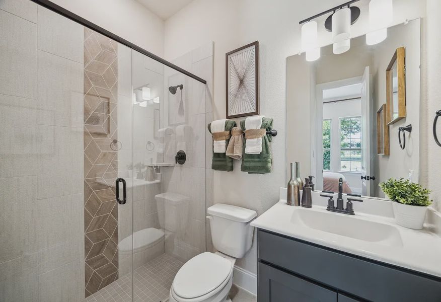 Plan 5051 Bath 4 - Staged - 19 of 26