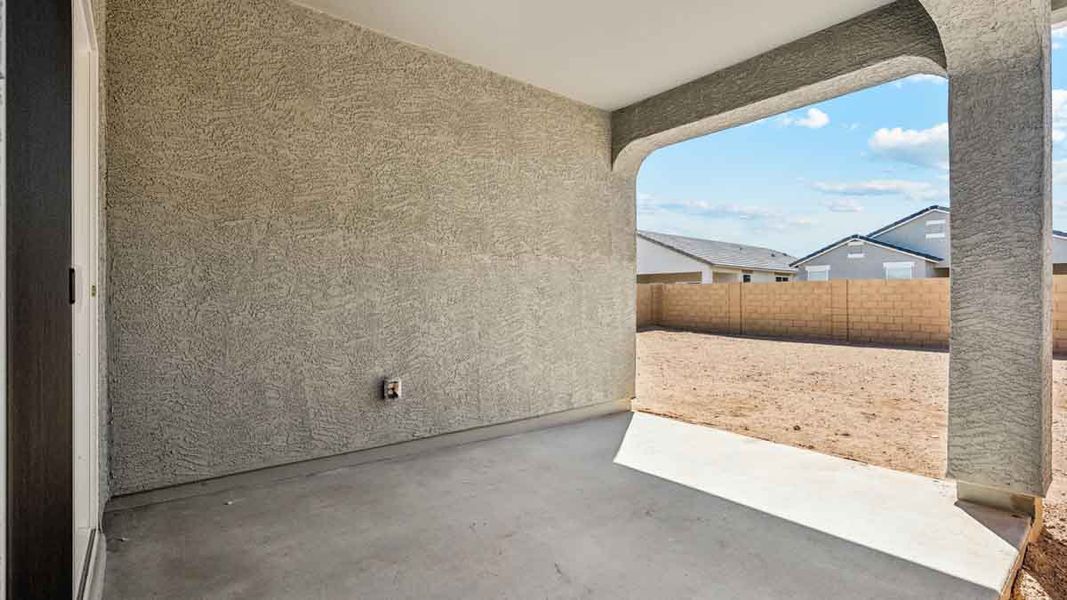 Representative exterior details of a home built from the Gull by D.R. Horton in Sorrento, Maricopa (Image 3). Representative exterior details of a home built from the Gull by D.R. Horton in Sorrento, Maricopa (Image 3).