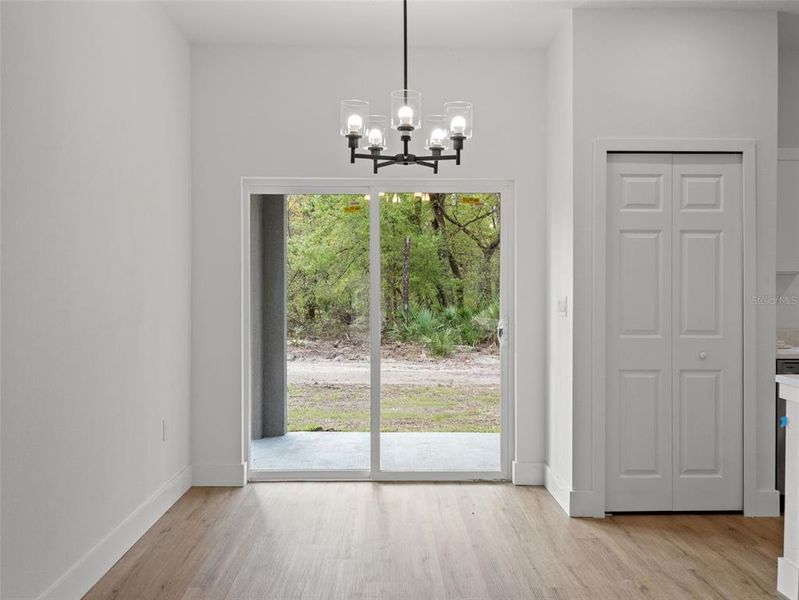 Spacious, unfurnished interior of a new home in , Ocklawaha (Image 25).