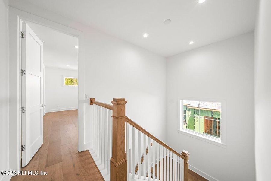 Spacious, unfurnished interior of a new home in , Atlantic Beach (Image 44).