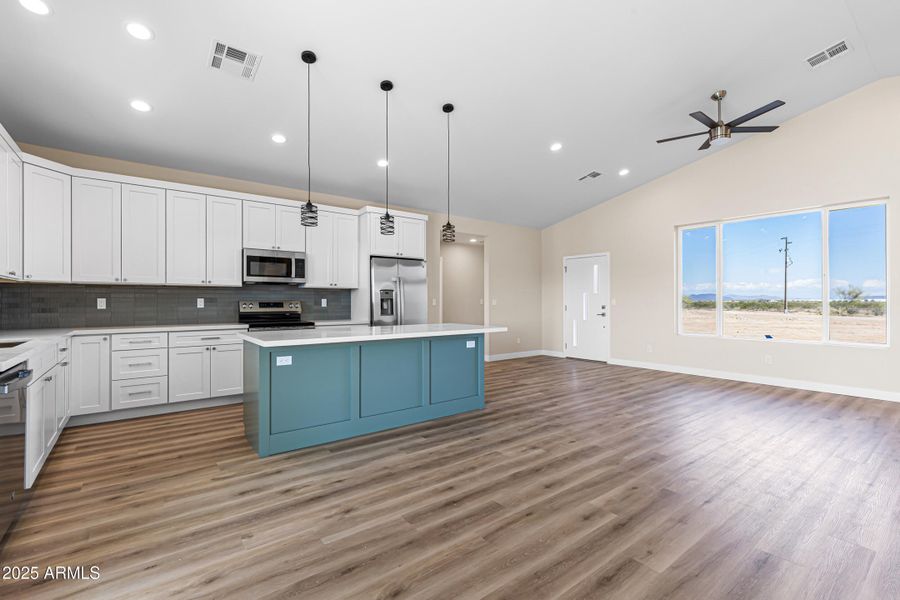 Open Floorplan Open Floorplan