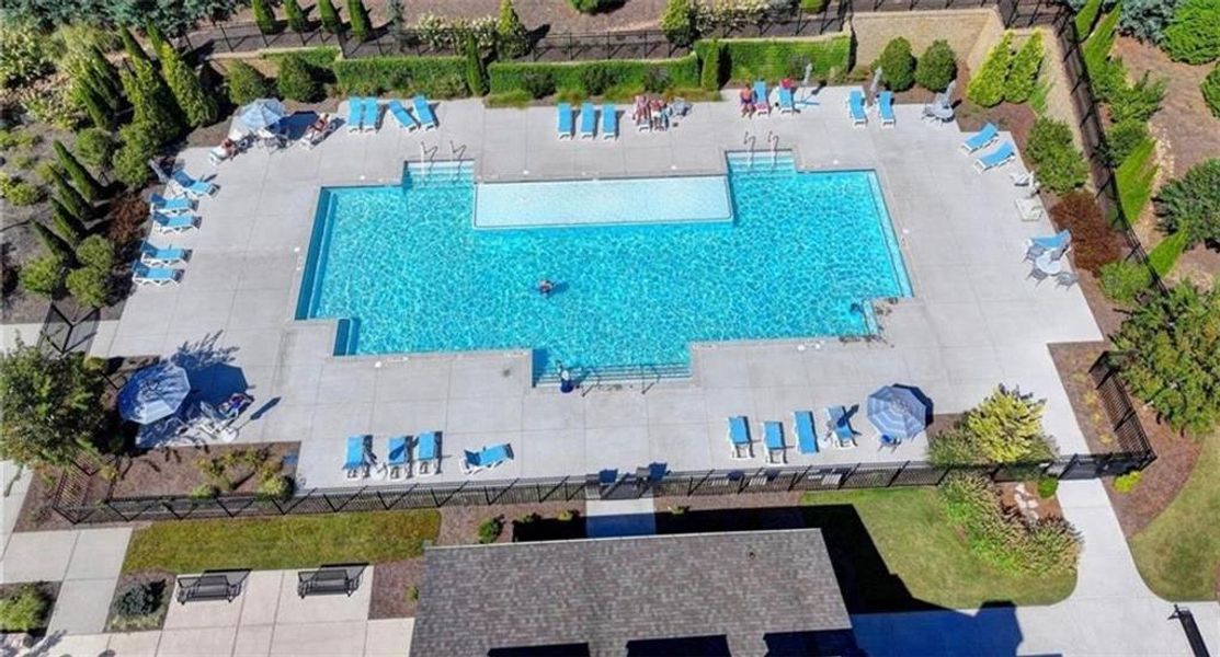 Image 48 of a home in Idylwilde.