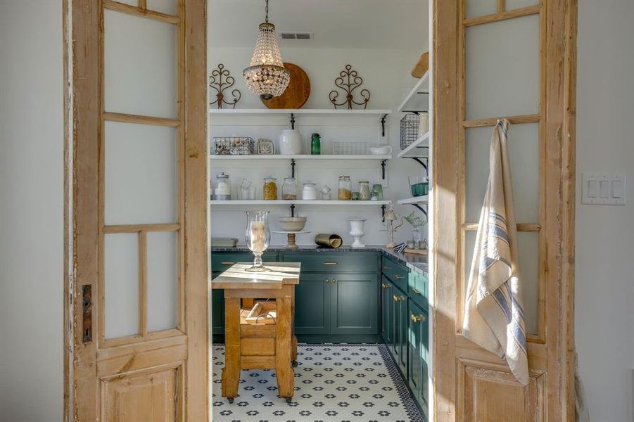 Furnished interior view inside a new home in , Weatherford (Image 32).
