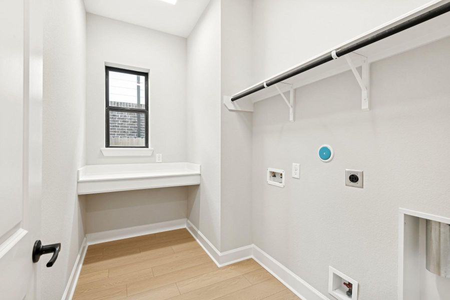 Spacious, unfurnished interior of a new home in Grange 45' Homesites, Katy (Image 13).