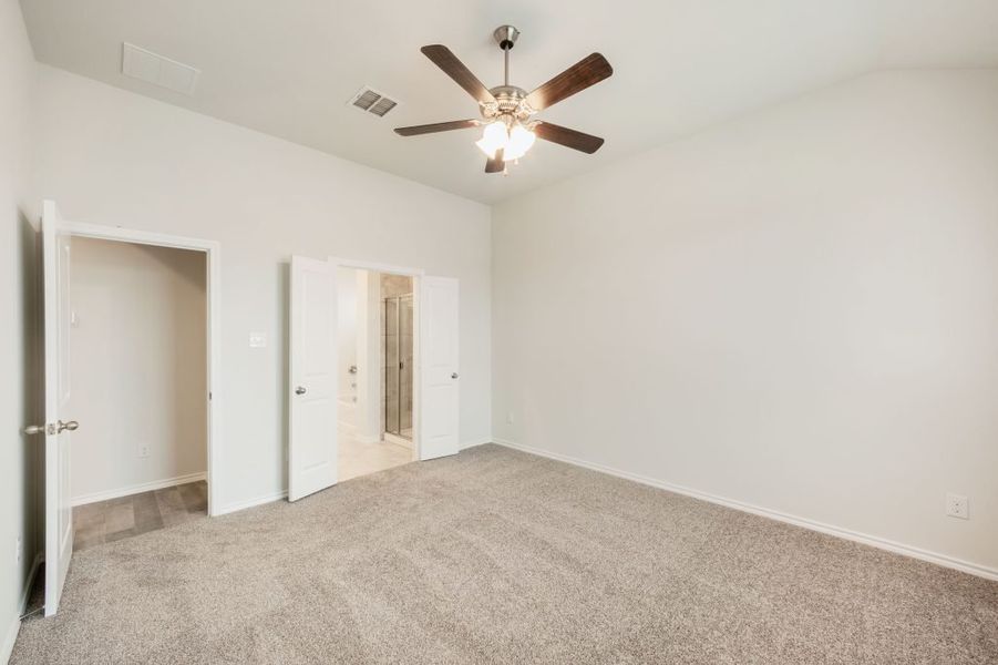 Representative exterior photo of a completed home built from the Joliet by Impression Homes in Heartland, Heartland, TX (Image 18).