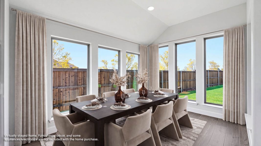Furnished interior view inside a new home in Hillstead, Lavon (Image 9).