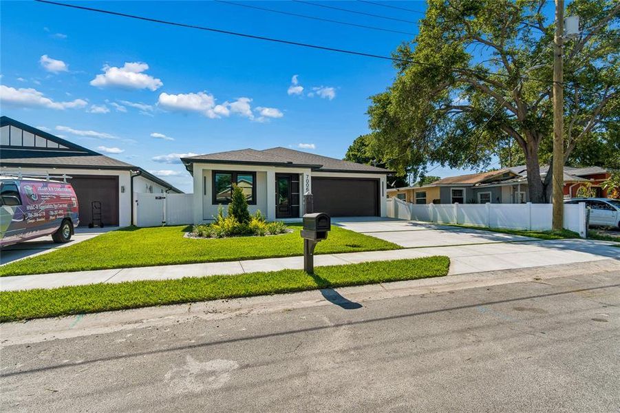 Image 84 of a home in .