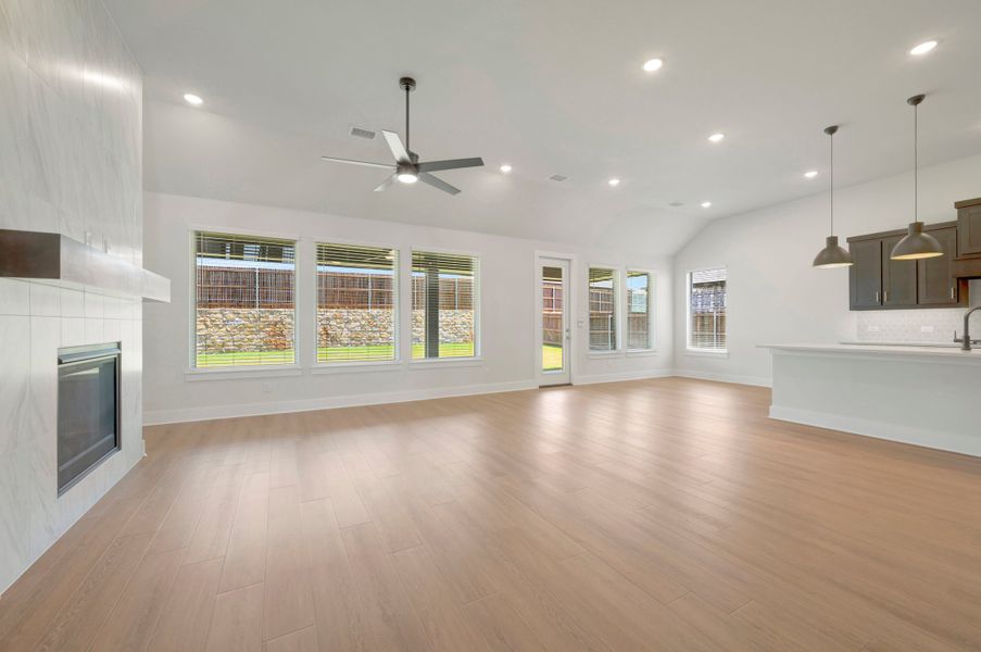 Spacious, unfurnished interior of a new home in View at the Reserve, Mansfield (Image 17).