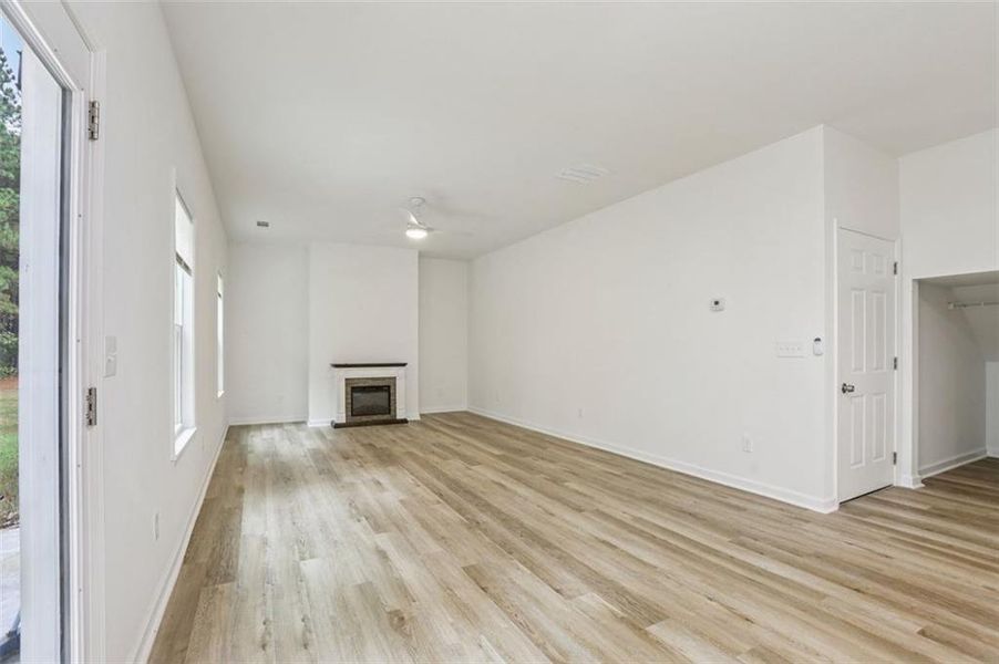 Spacious, unfurnished interior of a new home in , Fairburn (Image 47).