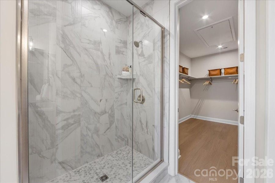 Falcon Plan Model Photo