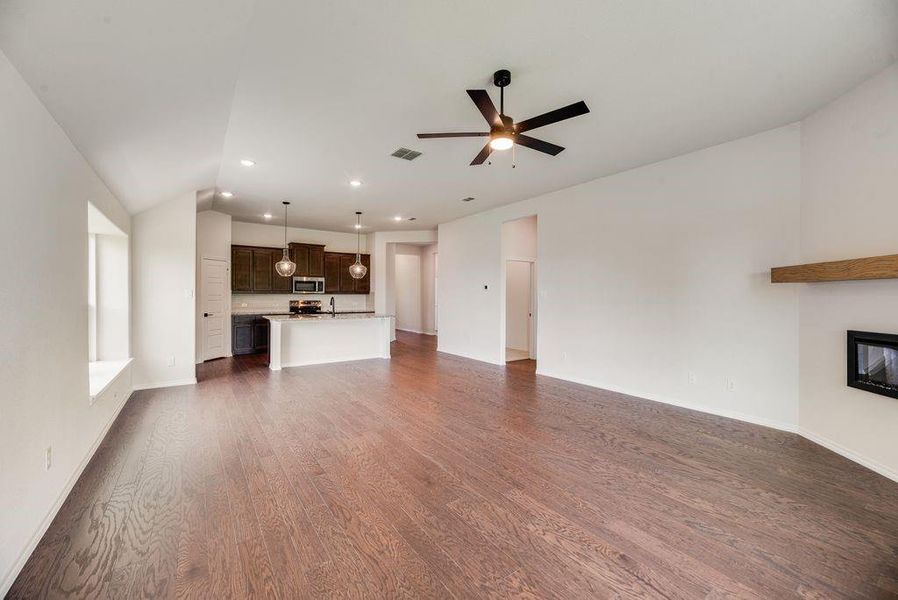El Dorado-Concept 1937-LD-S-284 Coronado Court-Family room3-Risewell Homes