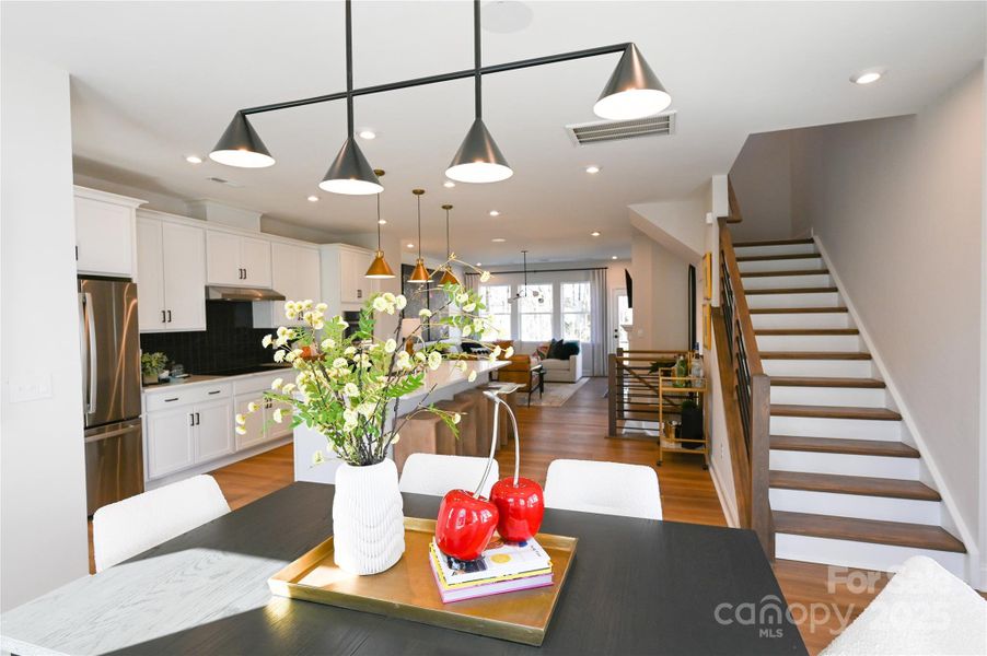 The Beau | Archer Row Model *actual structural selections, orientation, and finishes may vary. Furniture not included.