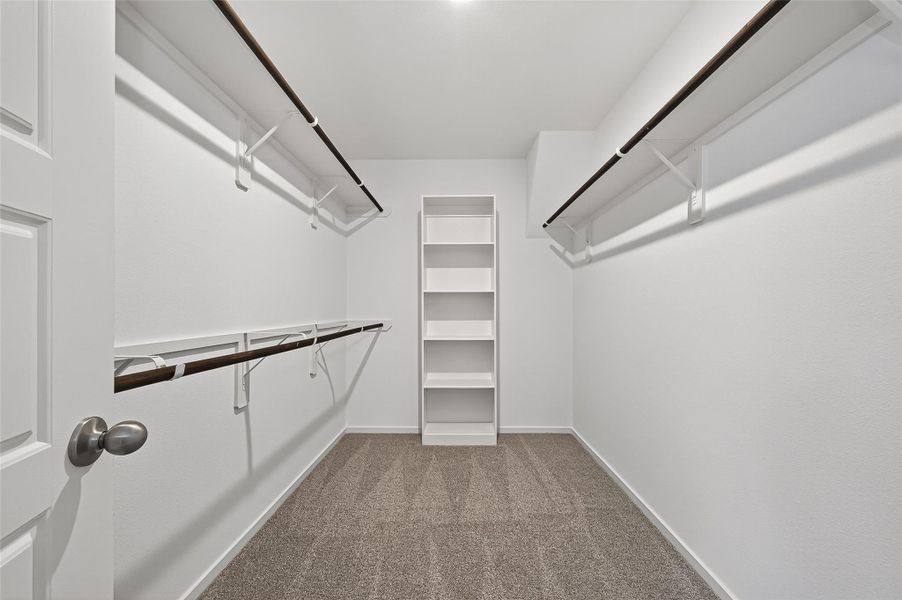 Spacious, unfurnished interior of a new home in Mill Creek Trails, Magnolia (Image 15).