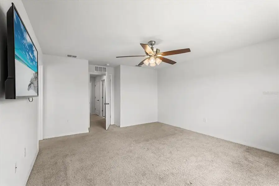 Spacious, unfurnished interior of a new home in , New Smyrna Beach (Image 12). Spacious, unfurnished interior of a new home in , New Smyrna Beach (Image 12).