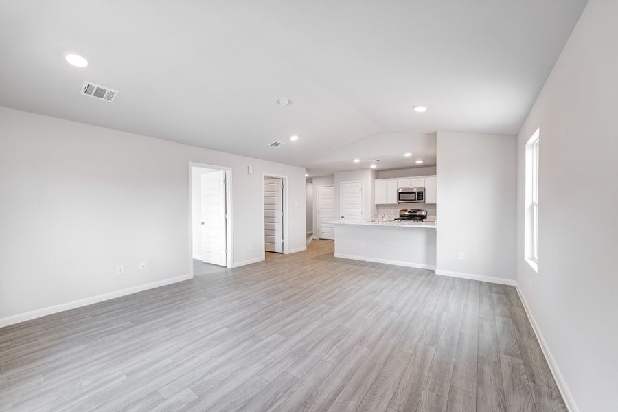 Spacious, unfurnished interior of a new home in Highland Forest, Gilmer (Image 17). Spacious, unfurnished interior of a new home in Highland Forest, Gilmer (Image 17).