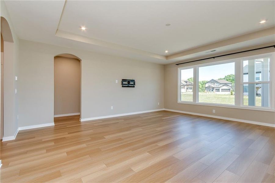 Spacious, unfurnished interior of a new home in Sweetbay Farm, Lawrenceville (Image 62).