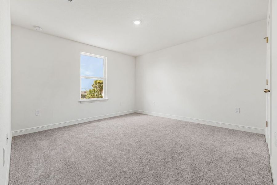 Spacious, unfurnished interior of a new home in Cape Coral, Cape Coral (Image 21). Spacious, unfurnished interior of a new home in Cape Coral, Cape Coral (Image 21).