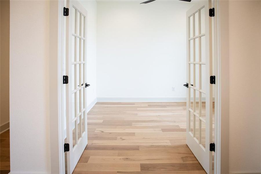 Spacious, unfurnished interior of a new home in , Hewitt (Image 20).