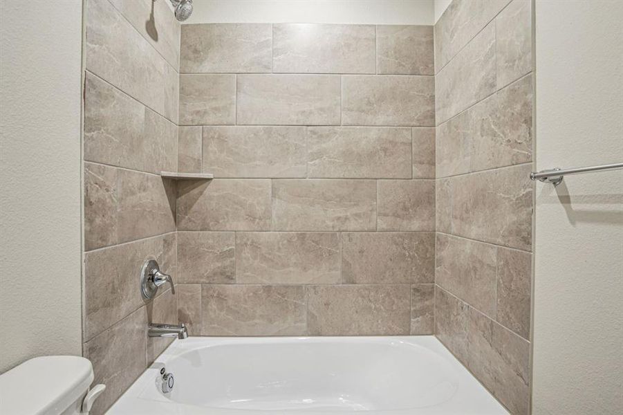 Photo is not of the actual home, but is an inspirational photo of builder’s model home and may depict options, furnishings, and/or decorator features that are not included. Photo is not of the actual home, but is an inspirational photo of builder’s model home and may depict options, furnishings, and/or decorator features that are not included.