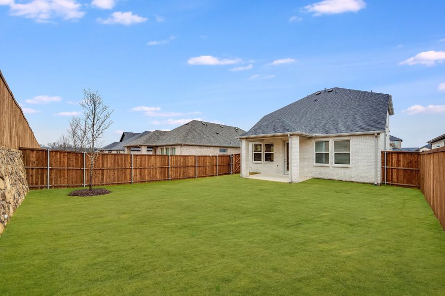 Representative exterior photo of a completed home built from the Cello by Taylor Morrison in South Oak 40s, Oak Point, TX (Image 14). Representative exterior photo of a completed home built from the Cello by Taylor Morrison in South Oak 40s, Oak Point, TX (Image 14).