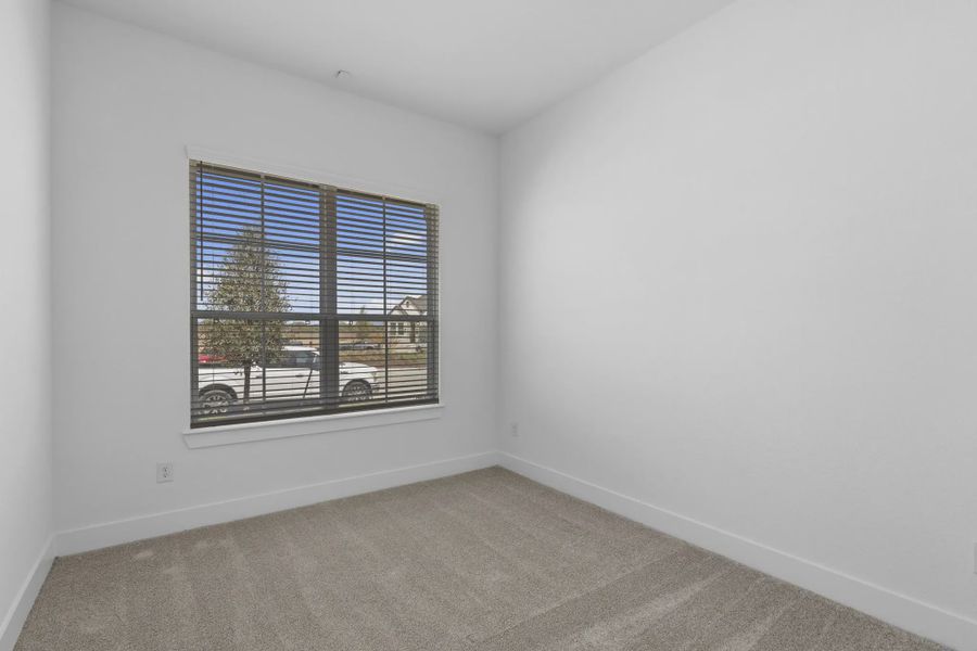 Representative unfurnished interior of a home built from the Marion by Chesmar Homes in Bridgeland, Elgin (Image 17).