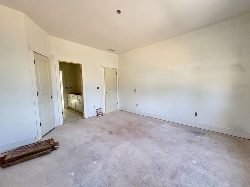 Spacious, unfurnished interior of a new home in Arden on Lanier, Cumming (Image 32). Spacious, unfurnished interior of a new home in Arden on Lanier, Cumming (Image 32).