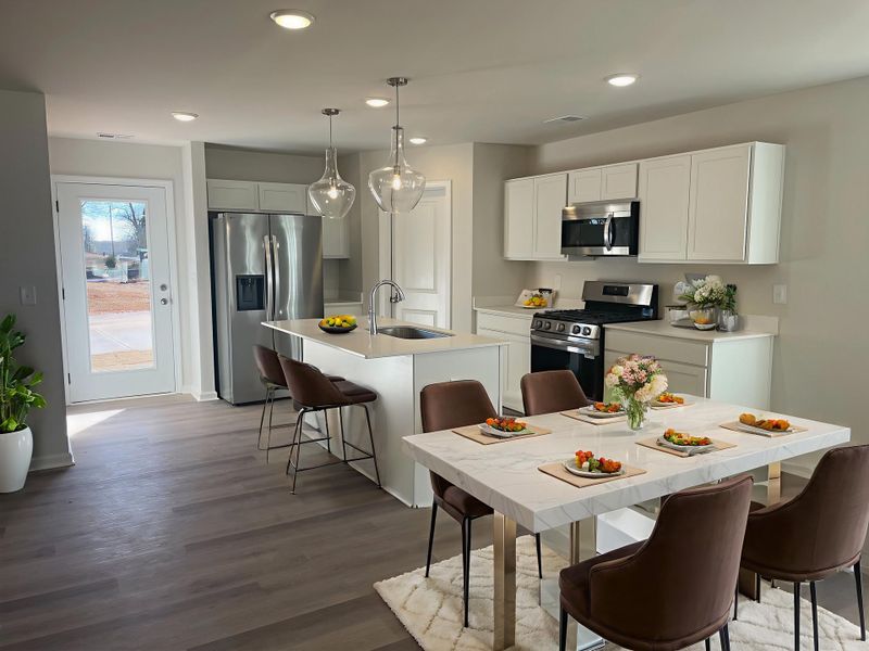 Representative furnished interior of a home built from the Haven by Veranda Homes in Pinehaven, Laurens (Image 5).