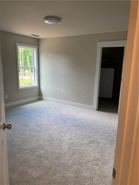 Spacious, unfurnished interior of a new home in , Flowery Branch (Image 33).