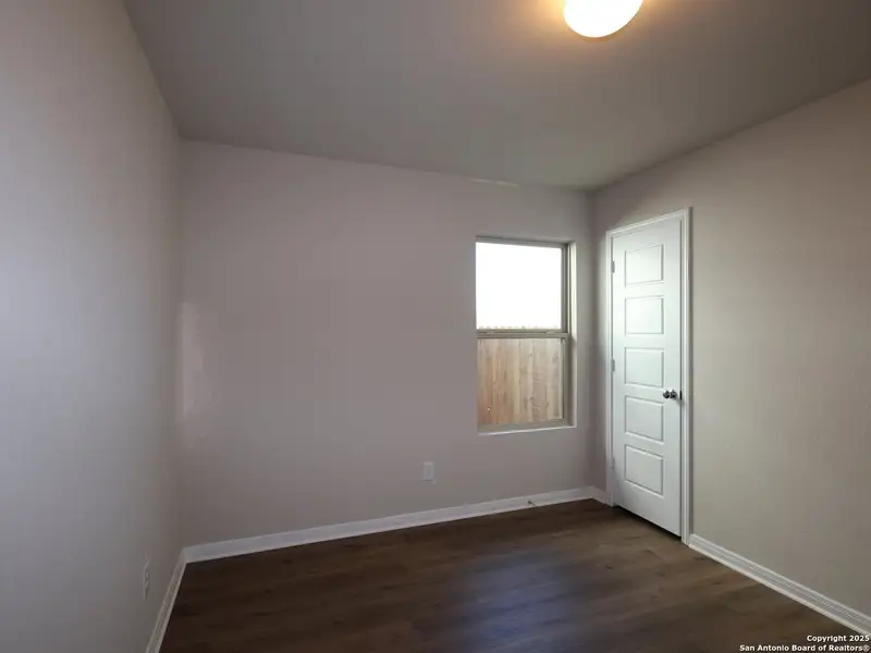 Spacious, unfurnished interior of a new home in Winding Brook, San Antonio (Image 17). Spacious, unfurnished interior of a new home in Winding Brook, San Antonio (Image 17).