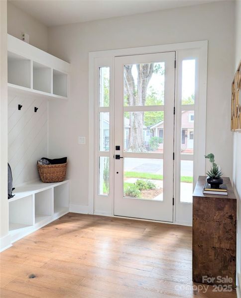 Spacious, unfurnished interior of a new home in , Charlotte (Image 23).